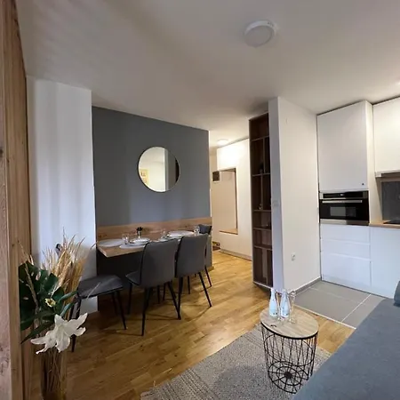 Neni * Vrnjačka Banja