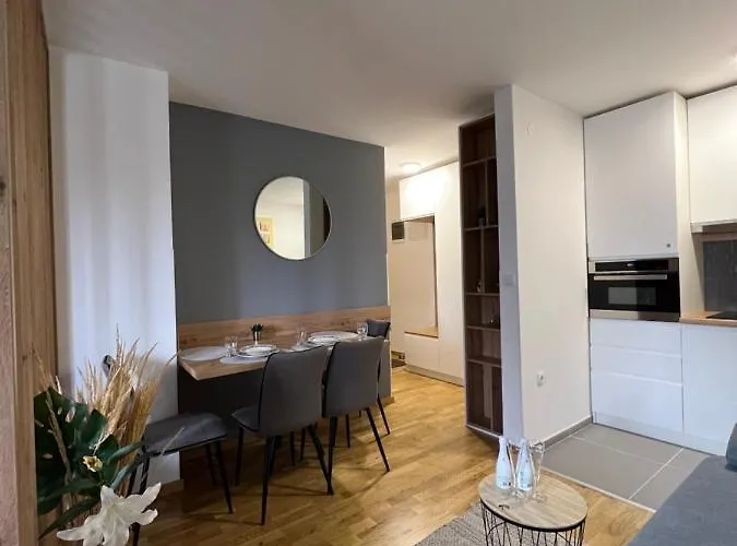 Neni * Vrnjačka Banja